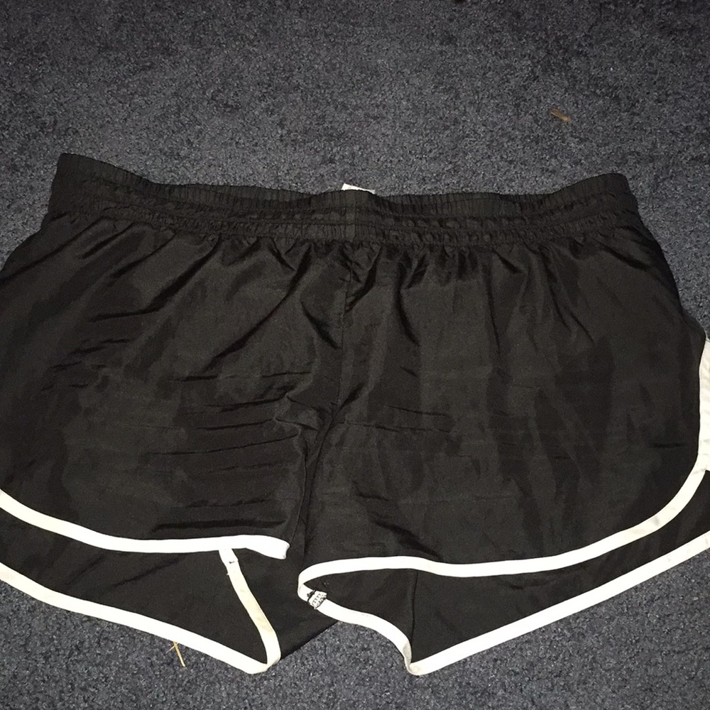 black women’s athletic shorts